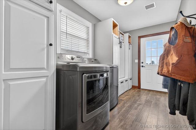 650 NE Bison Road, Bartlesville, OK 74006