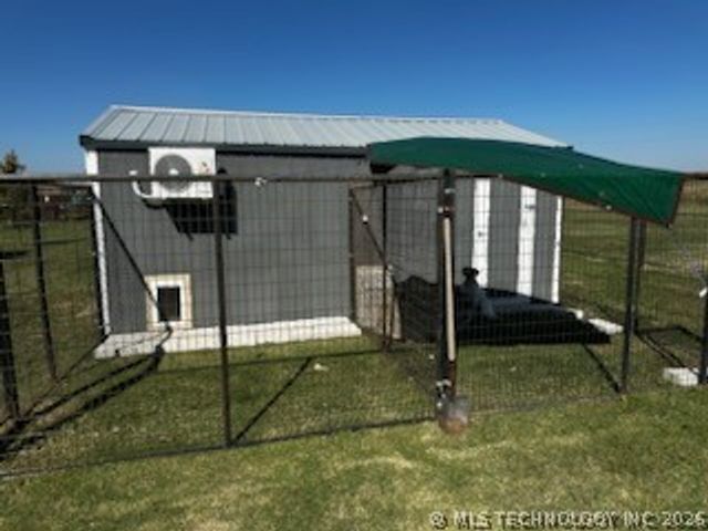 650 NE Bison Road, Bartlesville, OK 74006