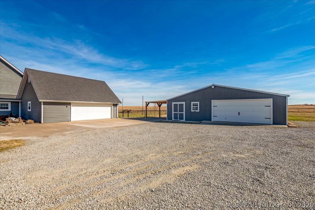 650 NE Bison Road, Bartlesville, OK 74006