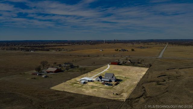 650 NE Bison Road, Bartlesville, OK 74006