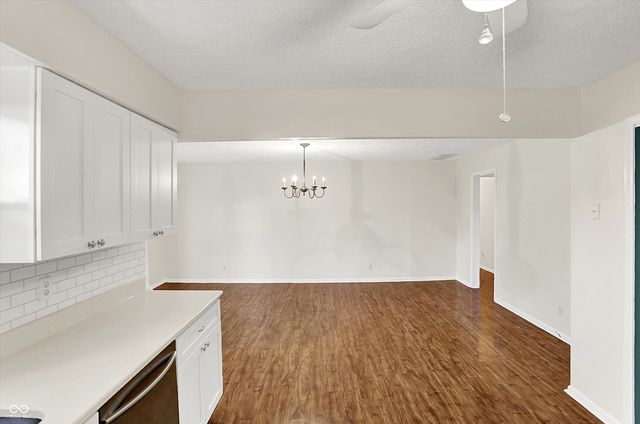 1331 Echo Bend Street, Greenwood, IN 46142