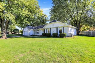 1331 Echo Bend Street, Greenwood, IN 46142