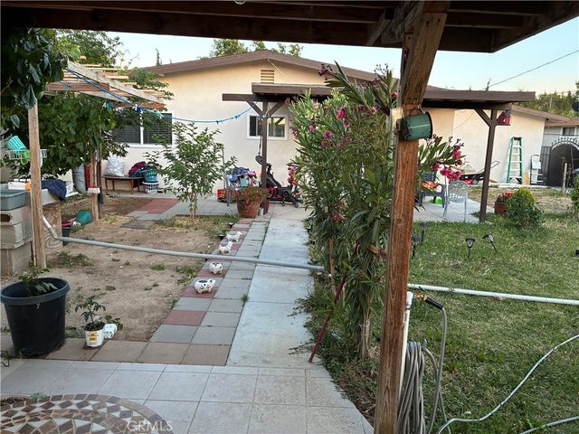 38983 Deer Run Road, Palmdale, CA 93551