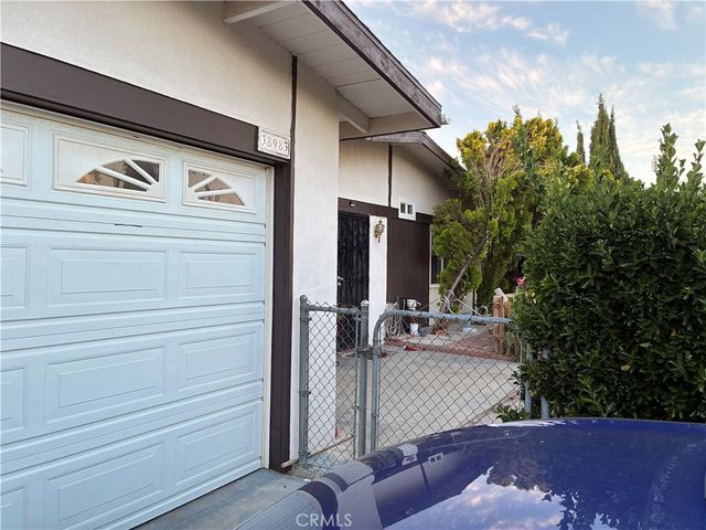 38983 Deer Run Road, Palmdale, CA 93551