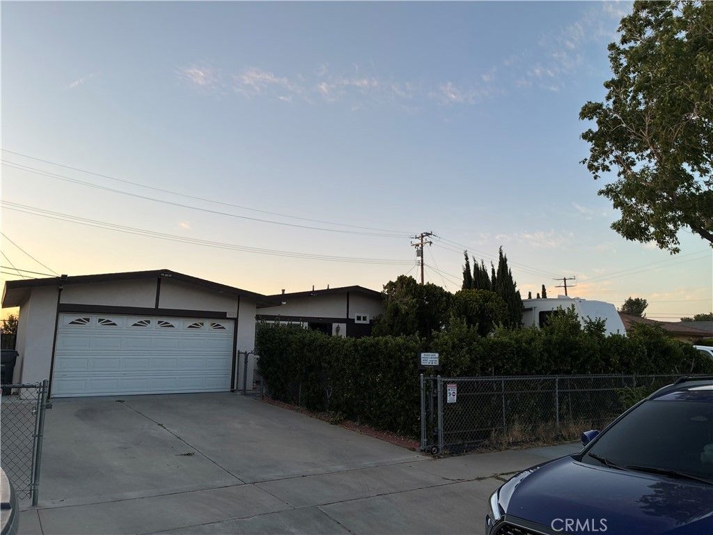38983 Deer Run Road, Palmdale, CA 93551
