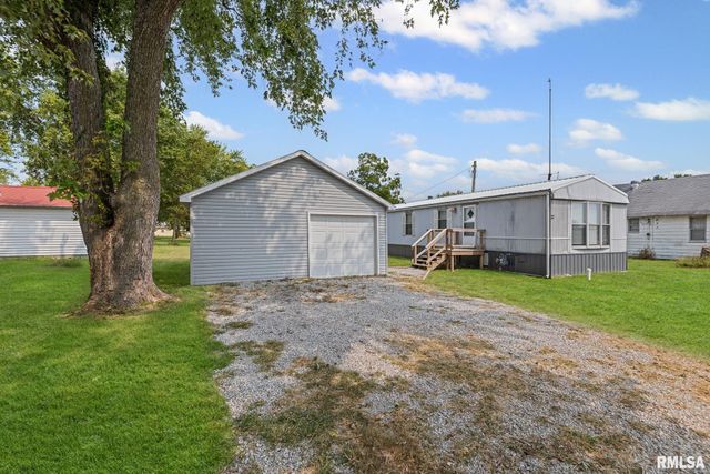 5219 US Hwy 50 Avenue, Salem, IL 62881