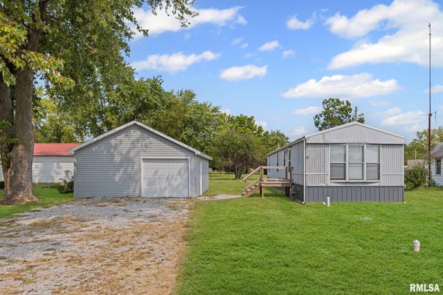 5219 US Hwy 50 Avenue, Salem, IL 62881