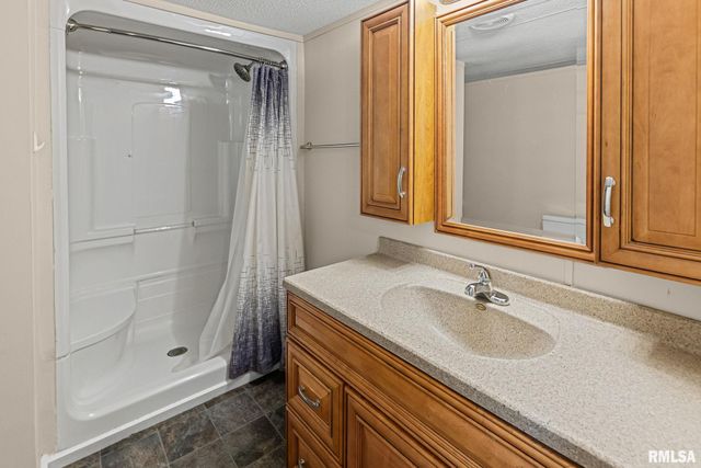 5219 US Hwy 50 Avenue, Salem, IL 62881