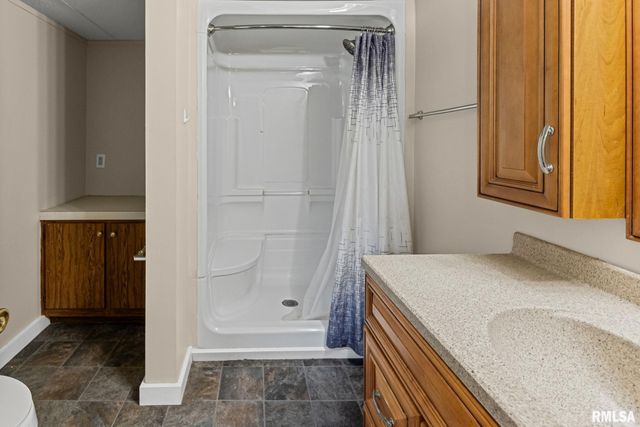 5219 US Hwy 50 Avenue, Salem, IL 62881