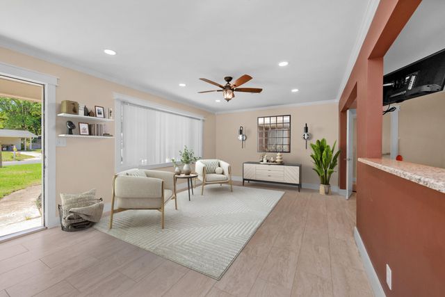 111 NW Sotir Street, Fort Walton Beach, FL 32548