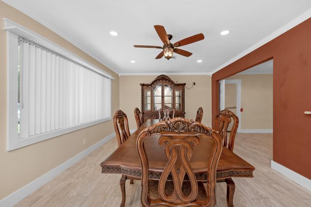 111 NW Sotir Street, Fort Walton Beach, FL 32548