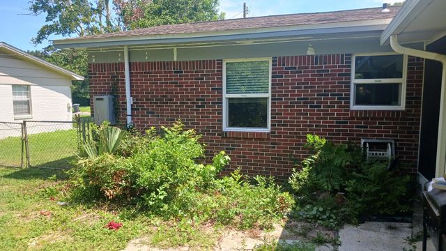 111 NW Sotir Street, Fort Walton Beach, FL 32548