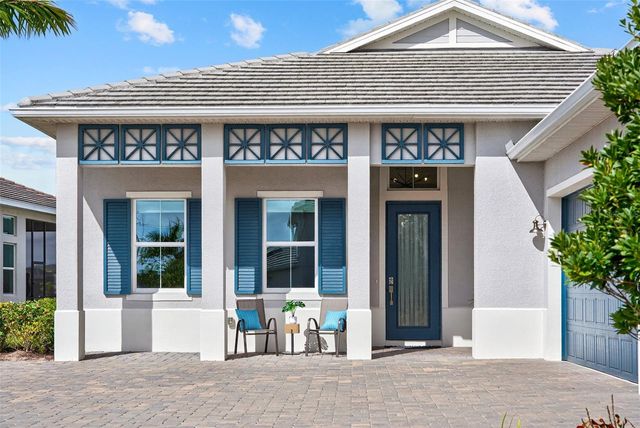 8122 REDONDA LOOP, Lakewood Ranch, FL 34202