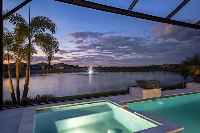 8122 REDONDA LOOP, Lakewood Ranch, FL 34202