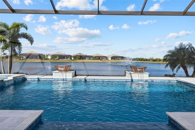 8122 REDONDA LOOP, Lakewood Ranch, FL 34202