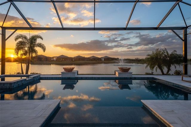 8122 REDONDA LOOP, Lakewood Ranch, FL 34202