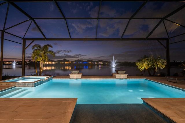 8122 REDONDA LOOP, Lakewood Ranch, FL 34202