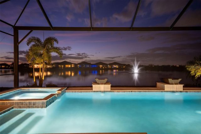 8122 REDONDA LOOP, Lakewood Ranch, FL 34202