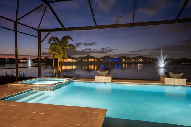 8122 REDONDA LOOP, Lakewood Ranch, FL 34202