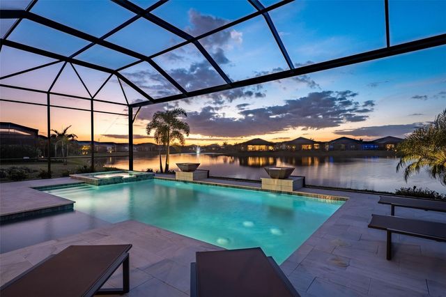 8122 REDONDA LOOP, Lakewood Ranch, FL 34202