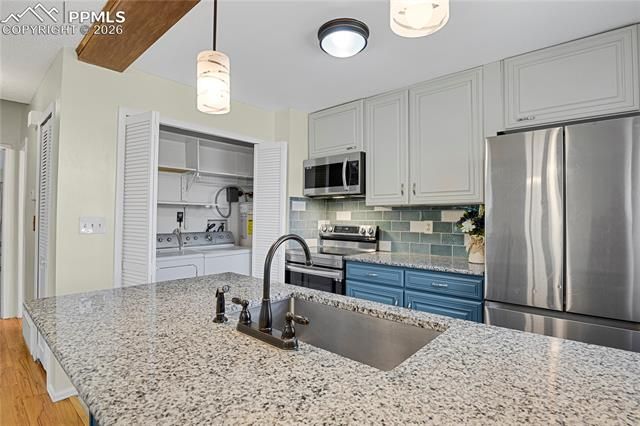 735 Badger Drive, Colorado Springs, CO 80916