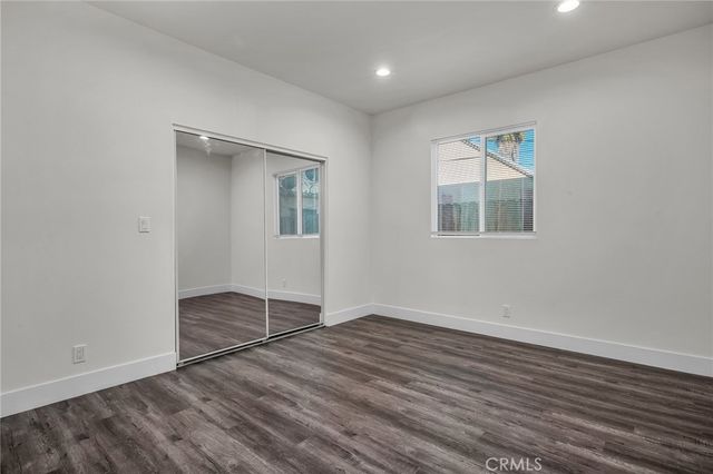 755 E 84th, Los Angeles, CA 90001