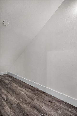 755 E 84th, Los Angeles, CA 90001