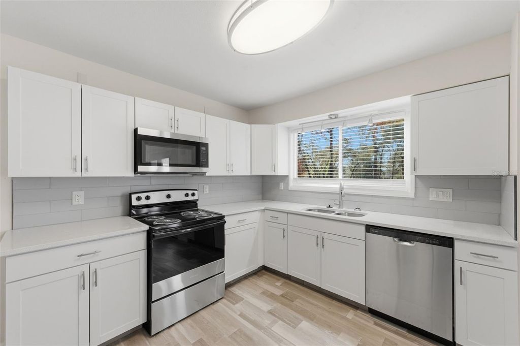 Image 25 of property listing at 11176 MONTCALM ROAD, Spring Hill, FL 34608