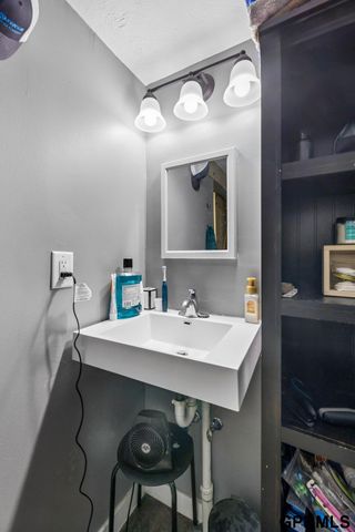 1114 N 6Th Street, Nebraska City, NE 68410