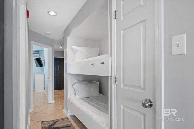 561 E Beach Boulevard 1302, Gulf Shores, AL 36542