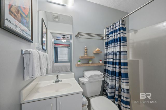 561 E Beach Boulevard 1302, Gulf Shores, AL 36542