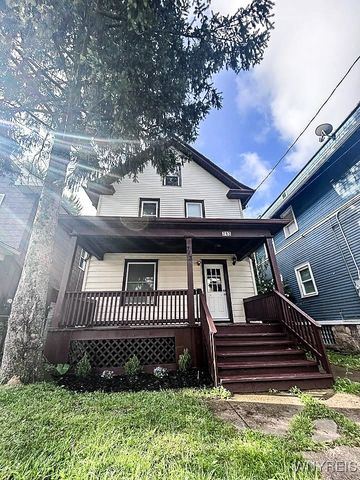 713 Townsend Place, Niagara Falls, NY 14301