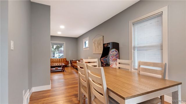 713 Townsend Place, Niagara Falls, NY 14301