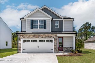 13 Umbrella Palm Drive, Hampstead, NC 28443