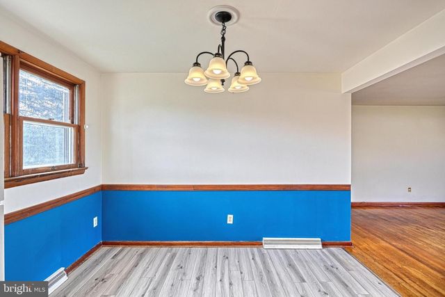 548 D ST, Carlisle, PA 17013