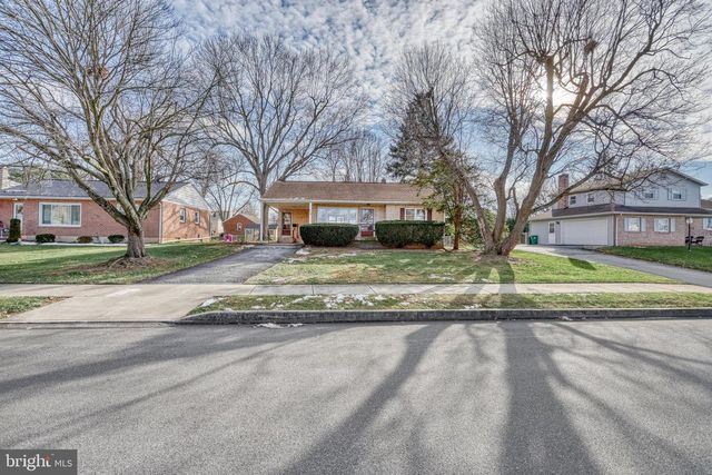 548 D ST, Carlisle, PA 17013