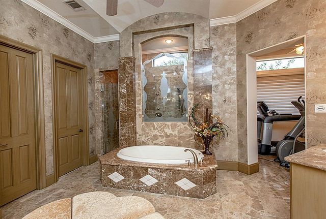 3307 Acorn Wood Way, Houston, TX 77059