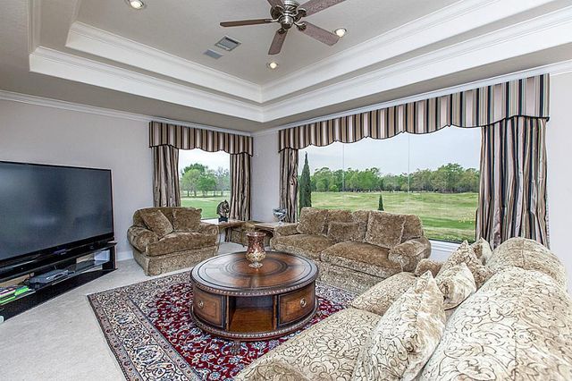 3307 Acorn Wood Way, Houston, TX 77059