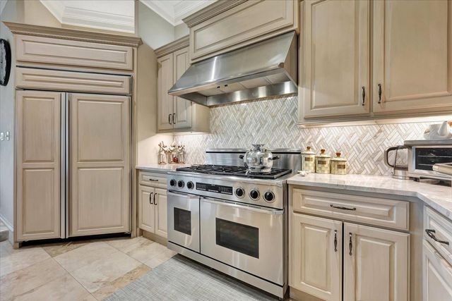 3307 Acorn Wood Way, Houston, TX 77059