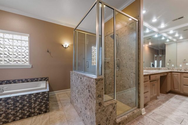 1070 Mound View Drive, England, AR 72046