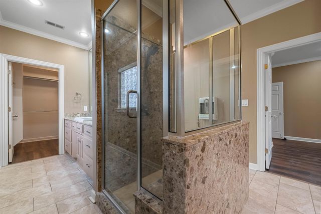 1070 Mound View Drive, England, AR 72046