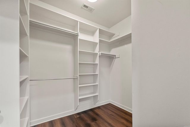 1070 Mound View Drive, England, AR 72046