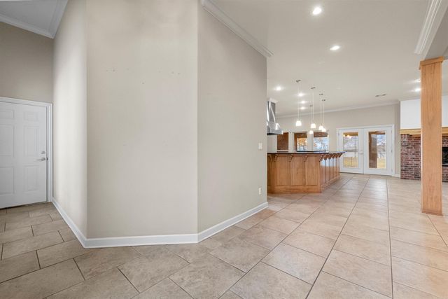 1070 Mound View Drive, England, AR 72046