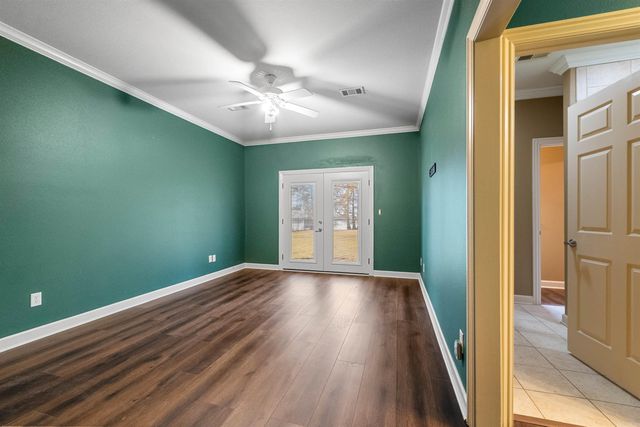 1070 Mound View Drive, England, AR 72046