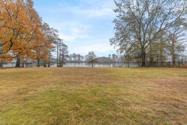 1070 Mound View Drive, England, AR 72046