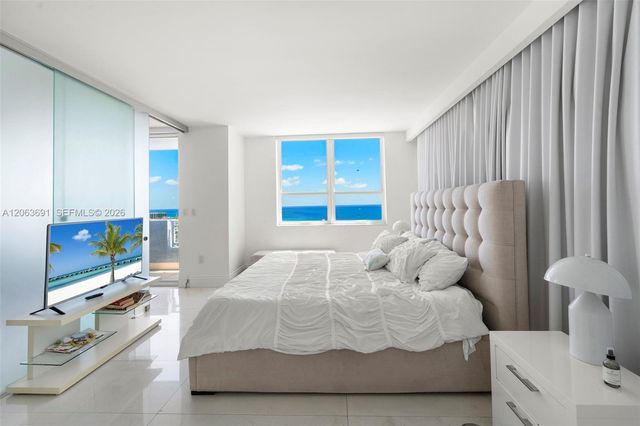 90 Alton Rd PH3209, Miami Beach, FL 33139