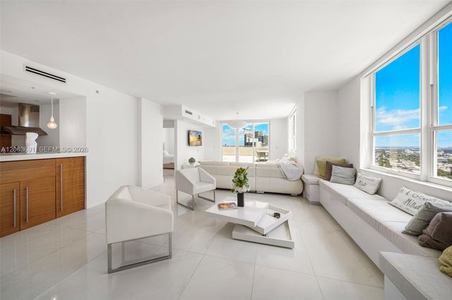 90 Alton Rd PH3209, Miami Beach, FL 33139