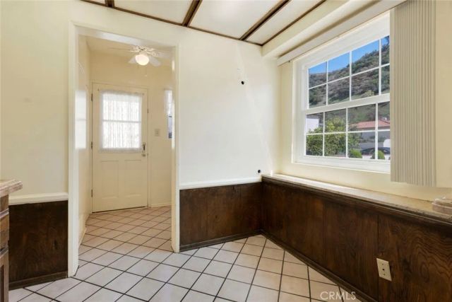 10025 Roscoe Boulevard, Sun Valley, CA 91352
