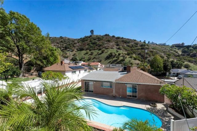 10025 Roscoe Boulevard, Sun Valley, CA 91352