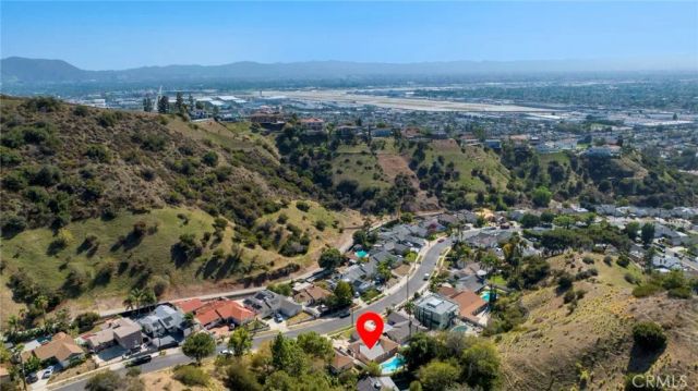 10025 Roscoe Boulevard, Sun Valley, CA 91352